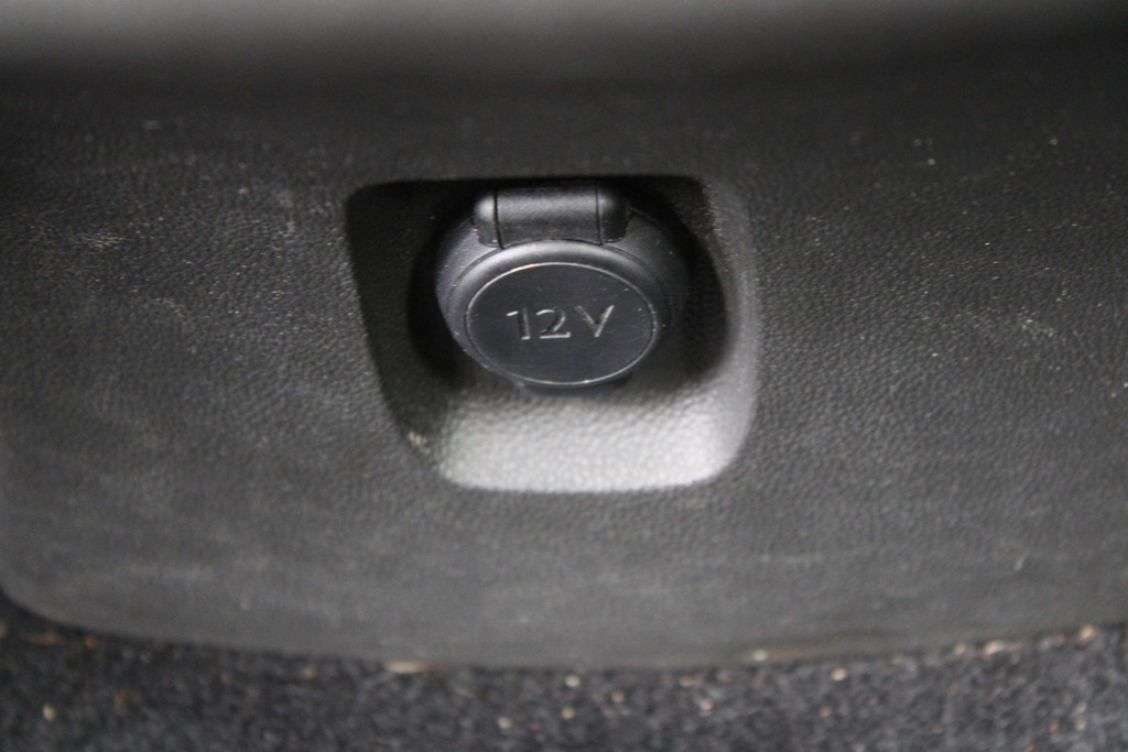 47120604-29.jpg