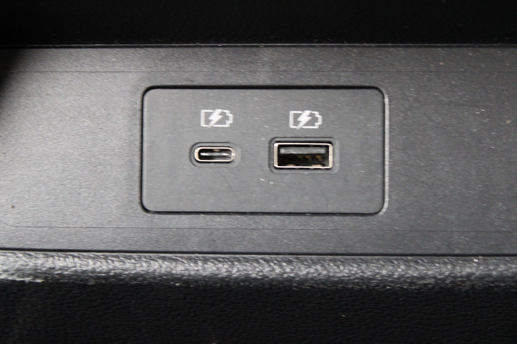 47162180-28.jpg