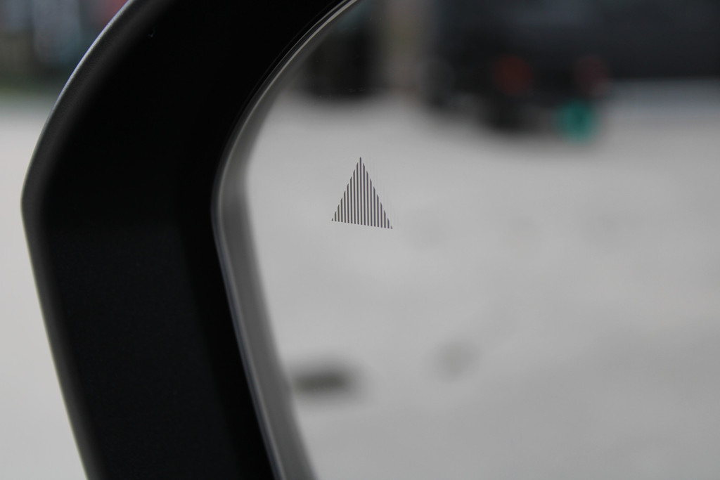 47162180-40.jpg