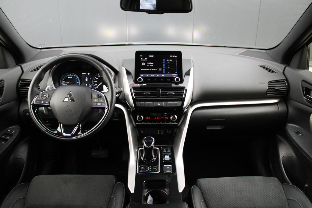 48112908-17.jpg
